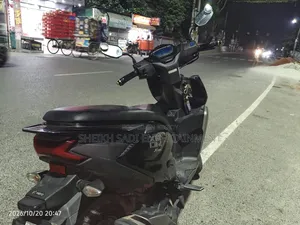 Hero Xoom 110 Xtec 2025 Black