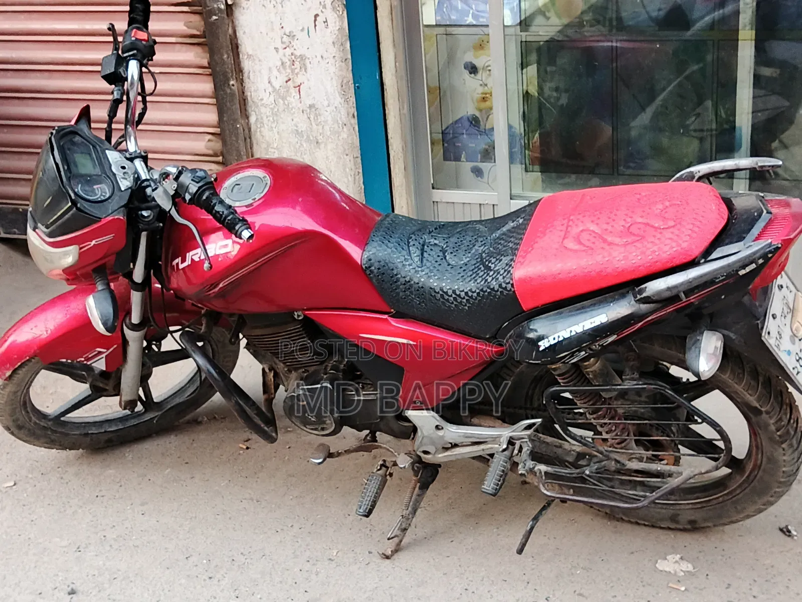 রানার টার্বো ১২৫ ২০১৭ লাল