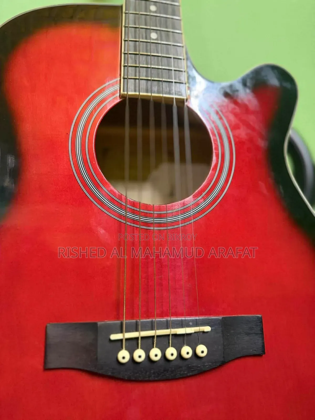 Brand New Guitar Never Used.