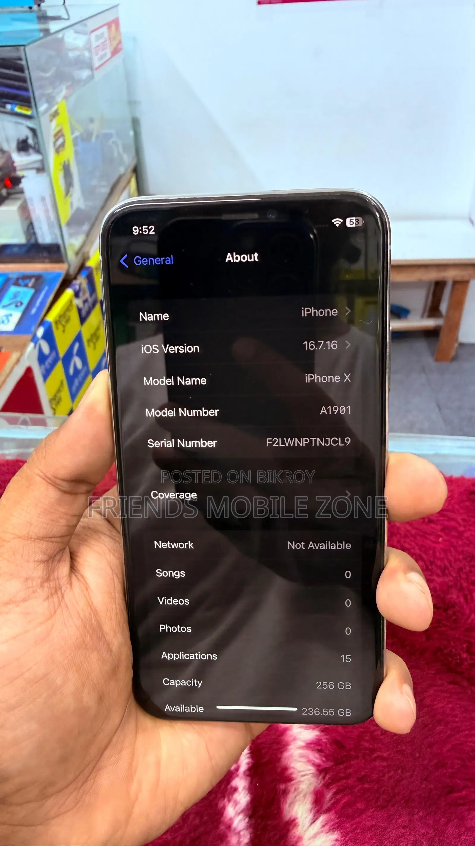 অ্যাপল আইফোন এক্স ২৫৬ জিবি হোয়াইট