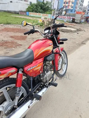 হিরো স্প্লেন্ডার প্লাস ২০১৭ রেড