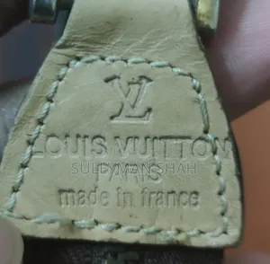 Premium Louis Vuitton Bag (France)