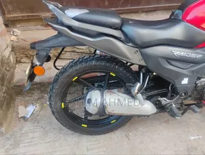 টিভিএস রাইডার ১২৫ ২০২২ লাল