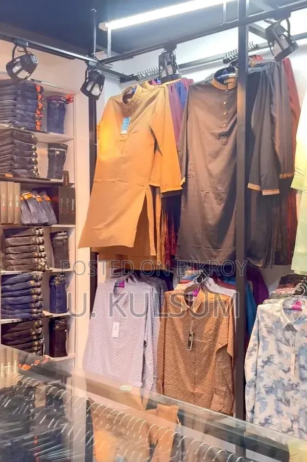 Some staff are needed for Ahad Fashion House