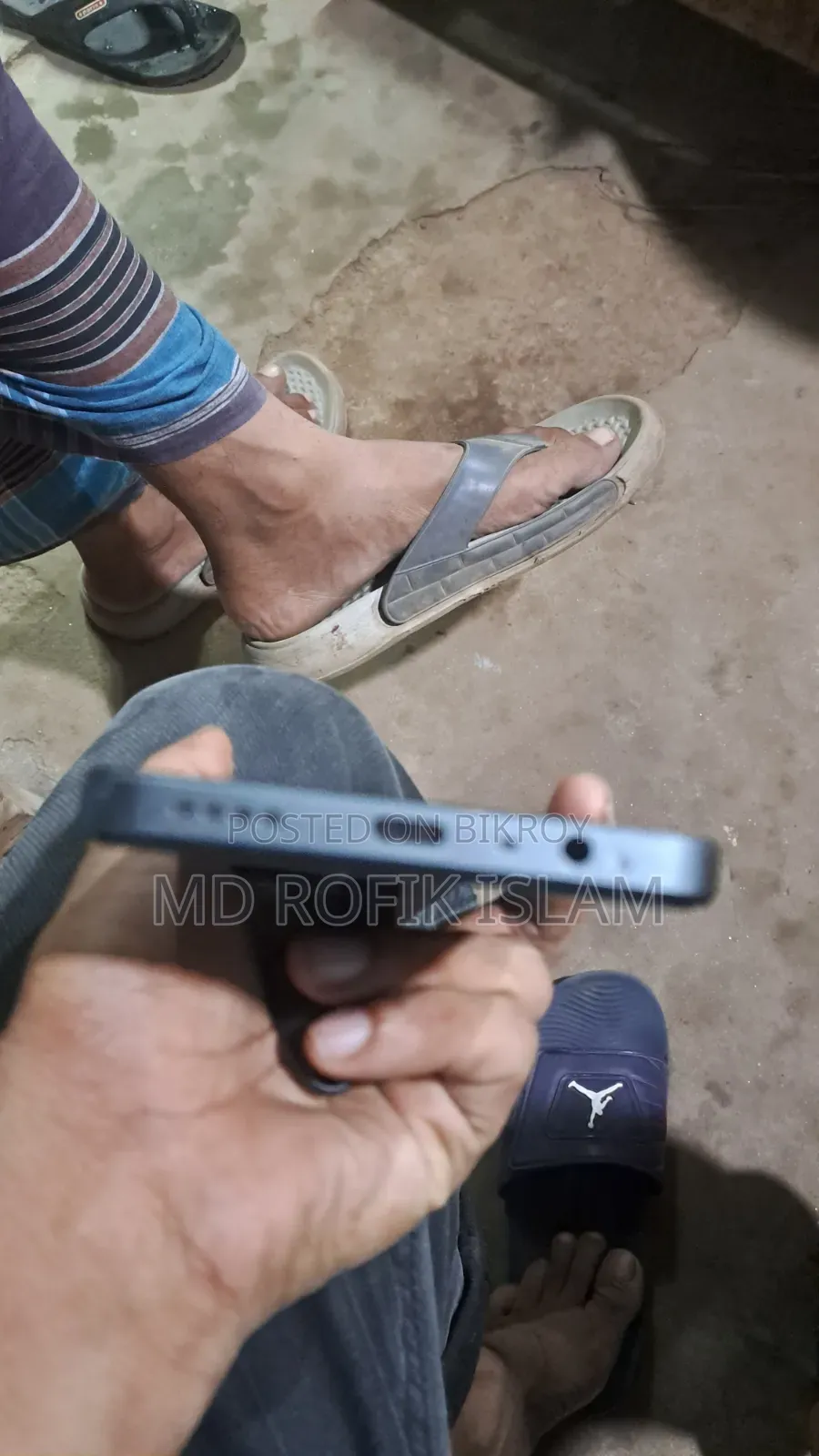 রিয়েলমি সি৬১ ১২৮ জিবি ব্লু