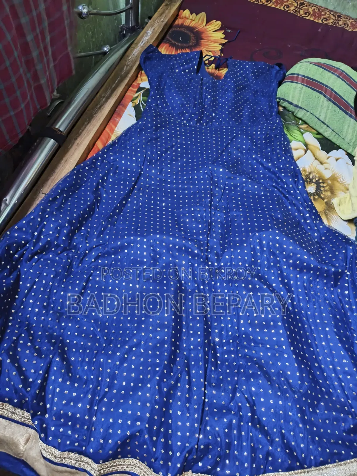 Gown Combo
