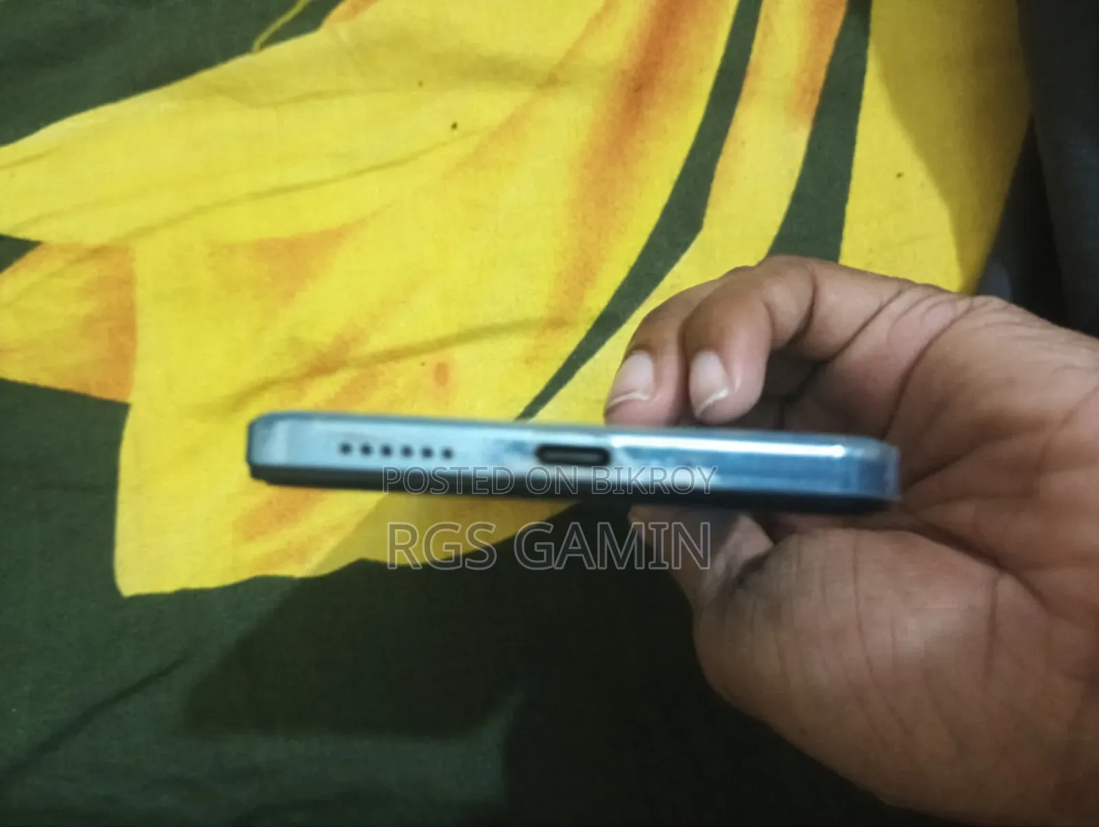 Vivo Y39 128 GB Silver