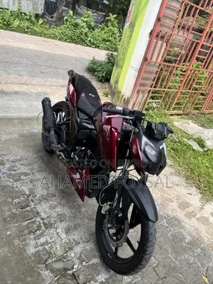টিভিএস অ্যাপাচে আরটিআর ১৬০ ৪ভি ২০২১ রেড