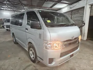 Toyota HiAce 2020 Silver