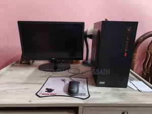 Desktop Computer 8GB Intel Core i3 SSD 256GB