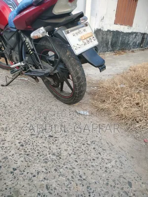 TVS Apache RTR 160 2V 2018 Red