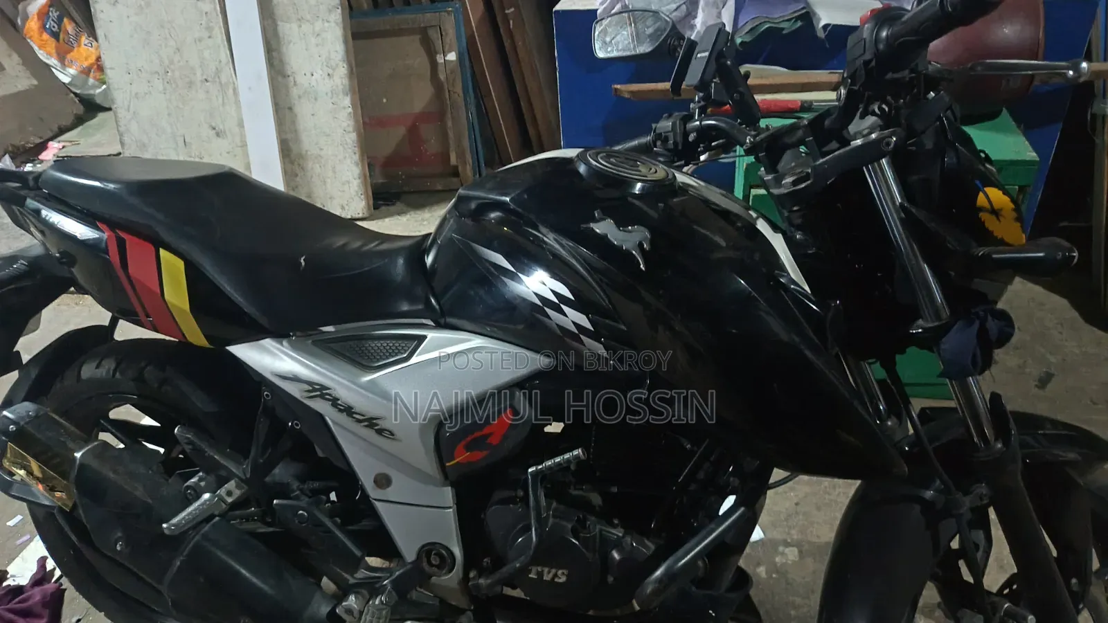 TVS Apache RTR 160 4V 2020 Black