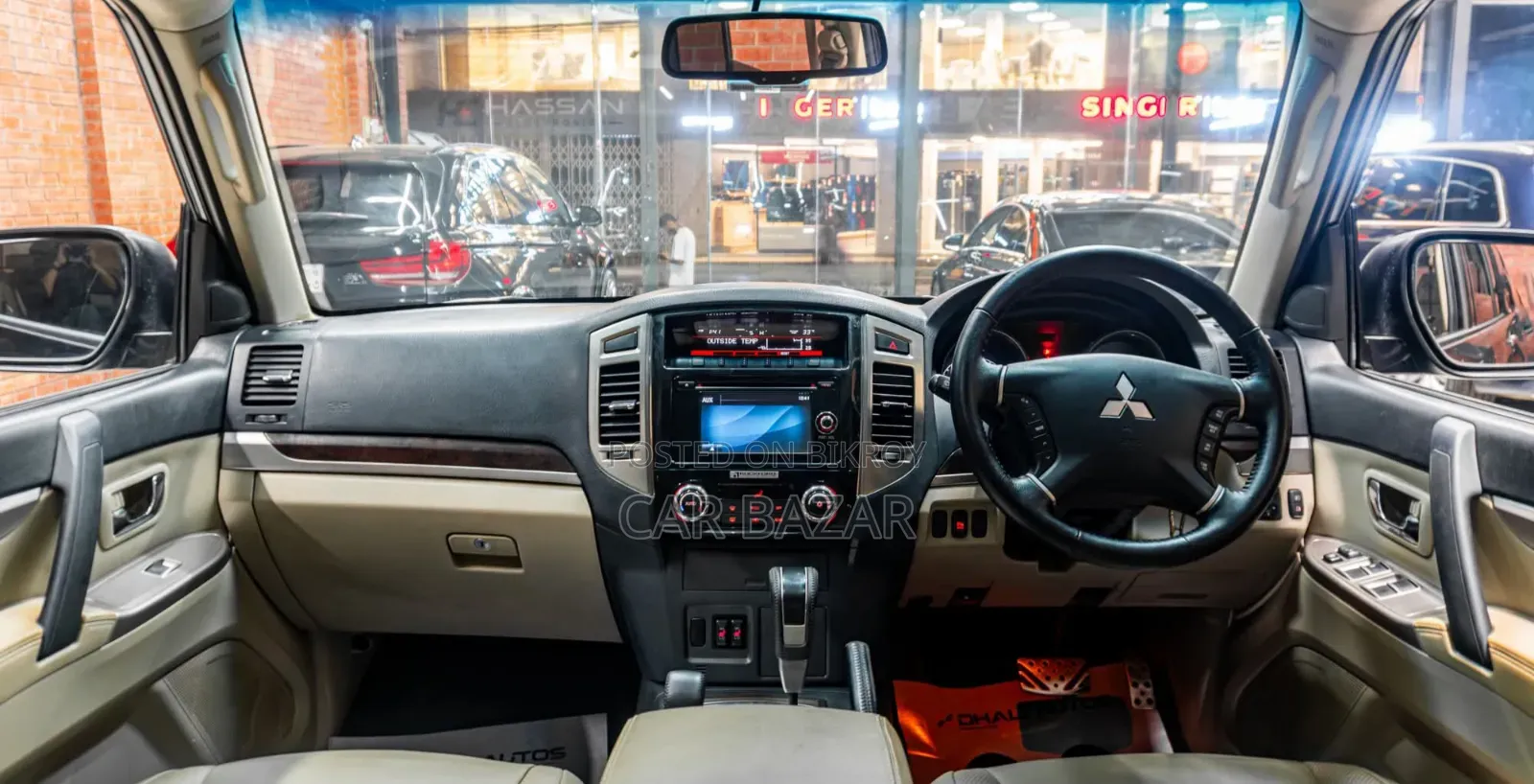 Mitsubishi Pajero Exceed 2017 Black