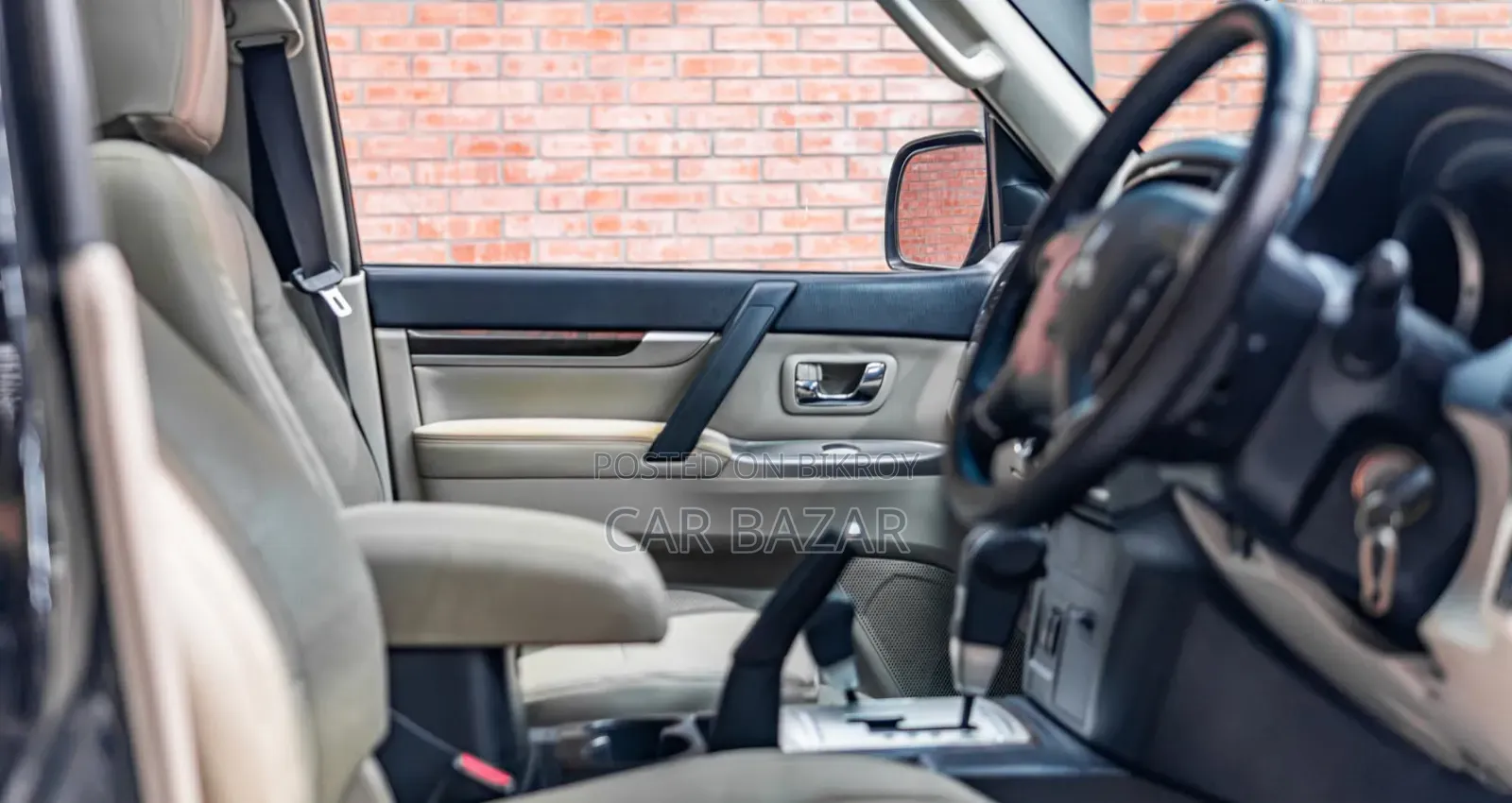 Mitsubishi Pajero Exceed 2017 Black