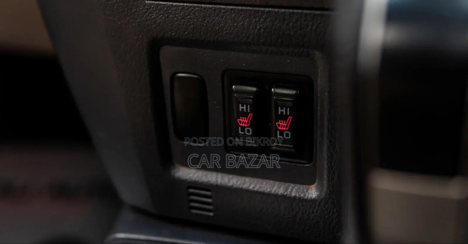 Mitsubishi Pajero Exceed 2017 Black