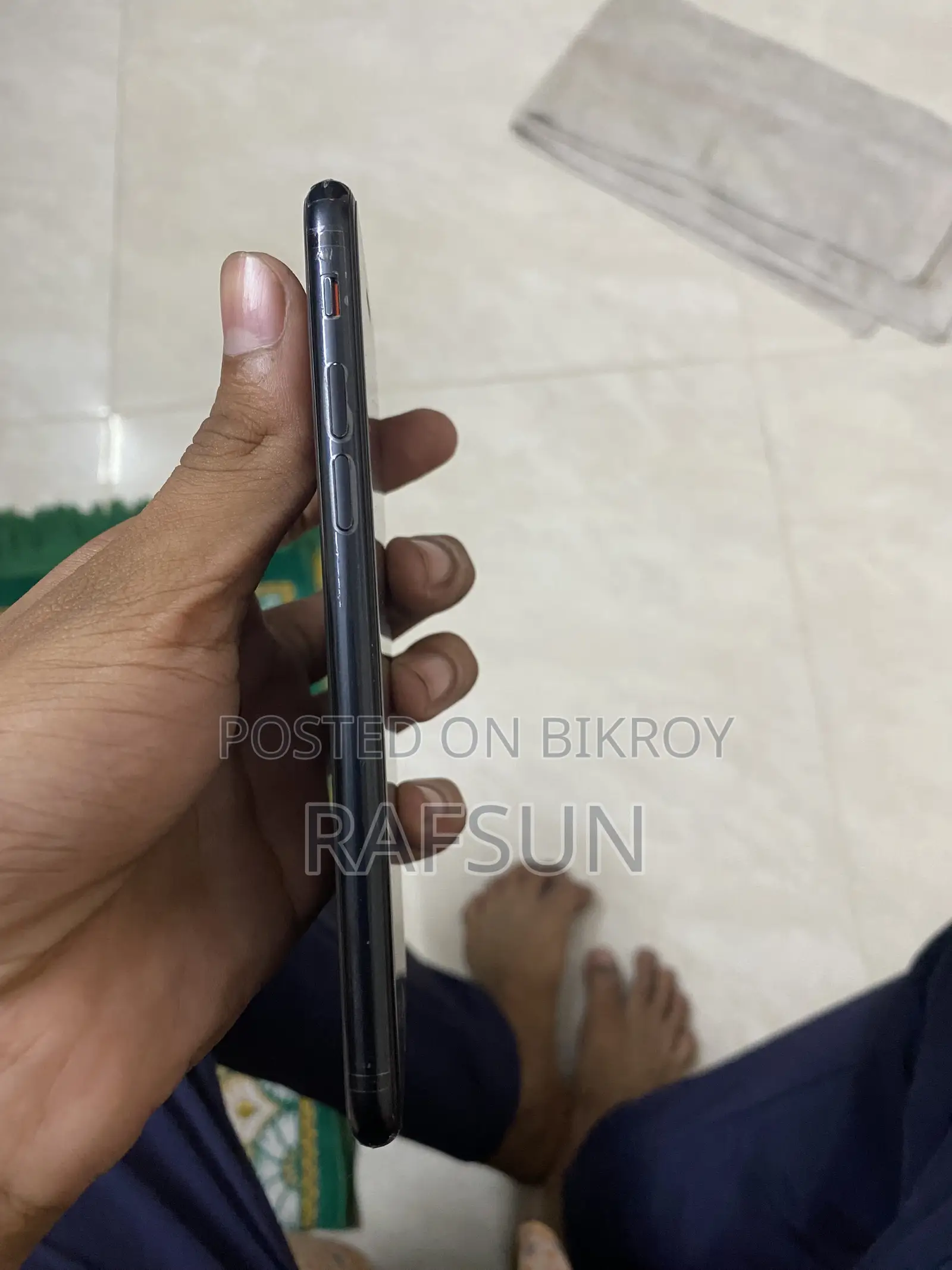 অ্যাপল আইফোন এসই (২০২০) ৬৪ জিবি ব্ল্যাক