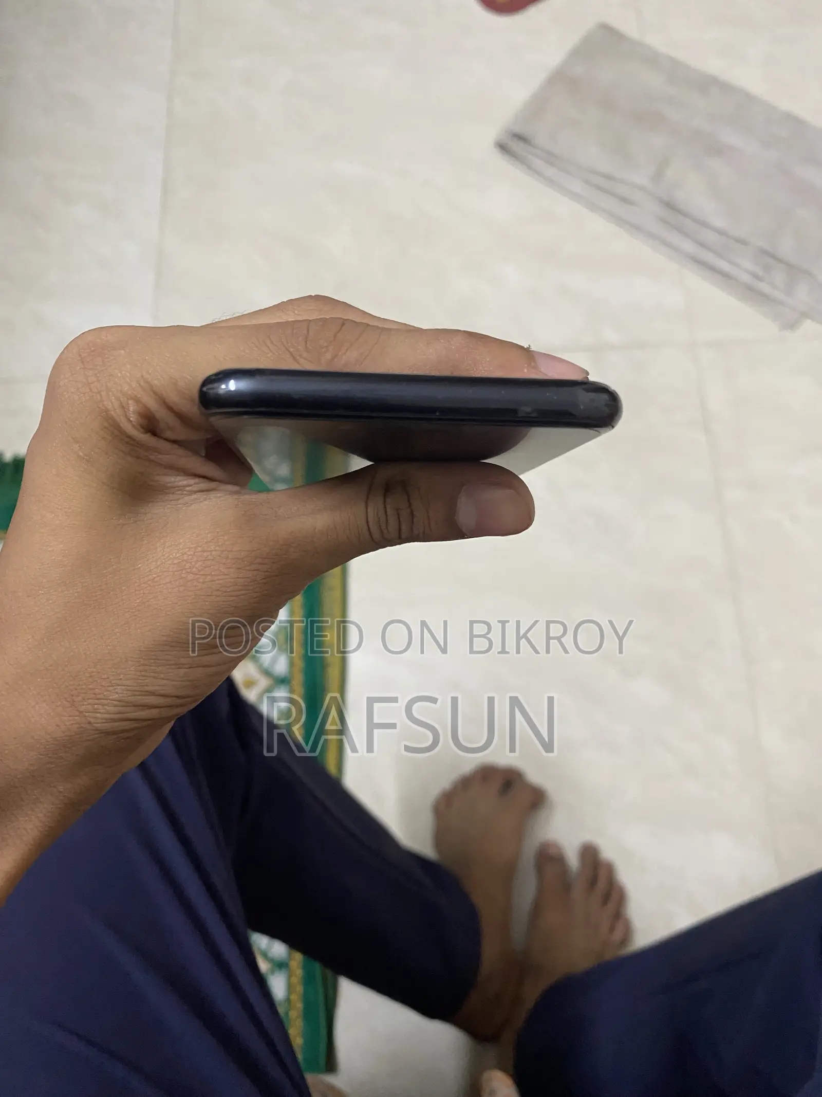 অ্যাপল আইফোন এসই (২০২০) ৬৪ জিবি ব্ল্যাক
