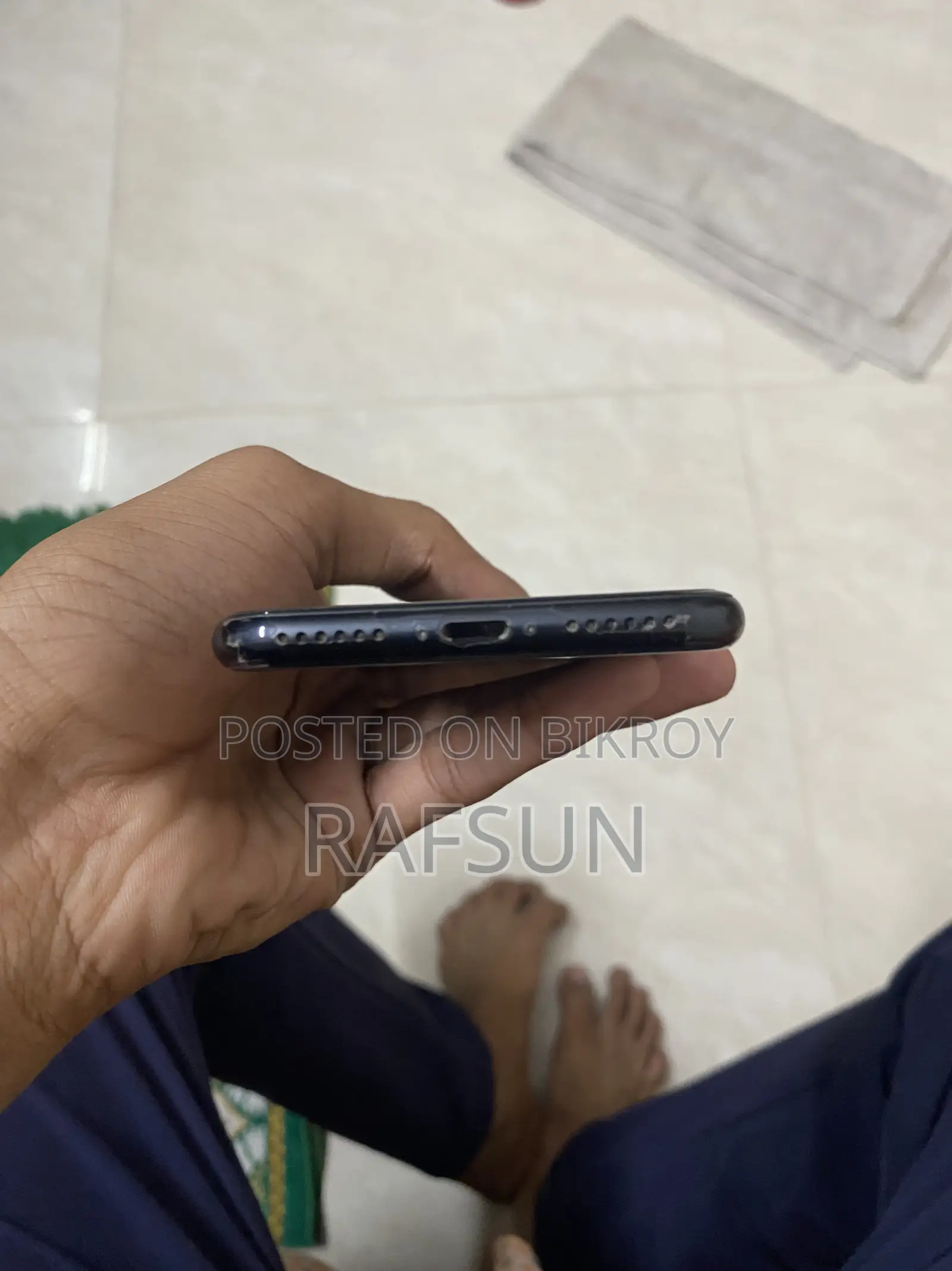 অ্যাপল আইফোন এসই (২০২০) ৬৪ জিবি ব্ল্যাক