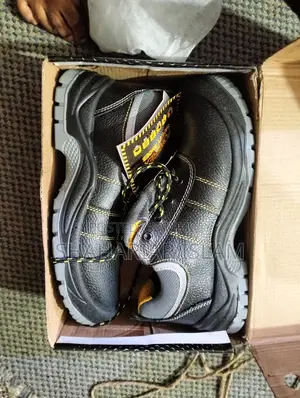 Powerx Safety Construction/Industrial Shoe 42 Size Brand New for Sale