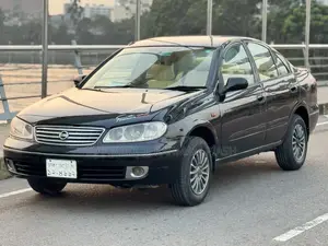 Nissan Sunny 2007 Black