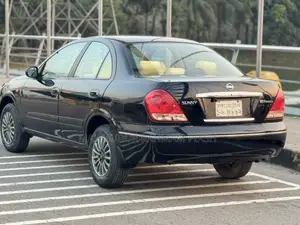 Nissan Sunny 2007 Black