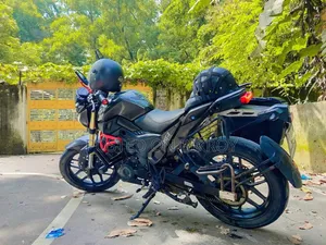 Runner Bolt 165R 2023 Black