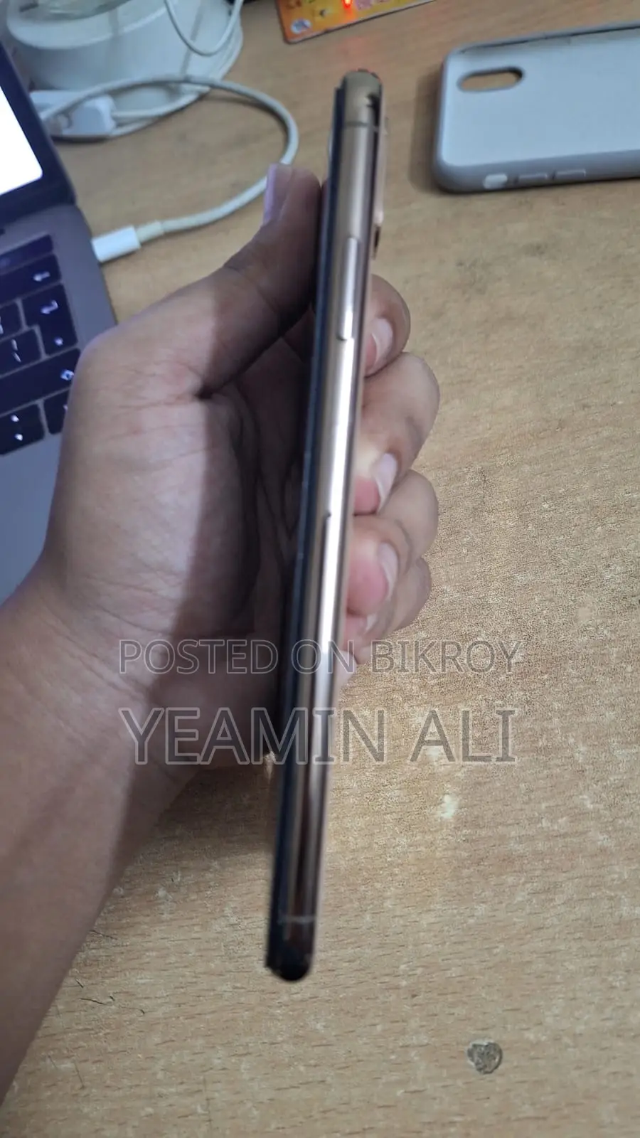 অ্যাপল আইফোন এক্সএস ম্যাক্স ৬৪ জিবি গোল্ড