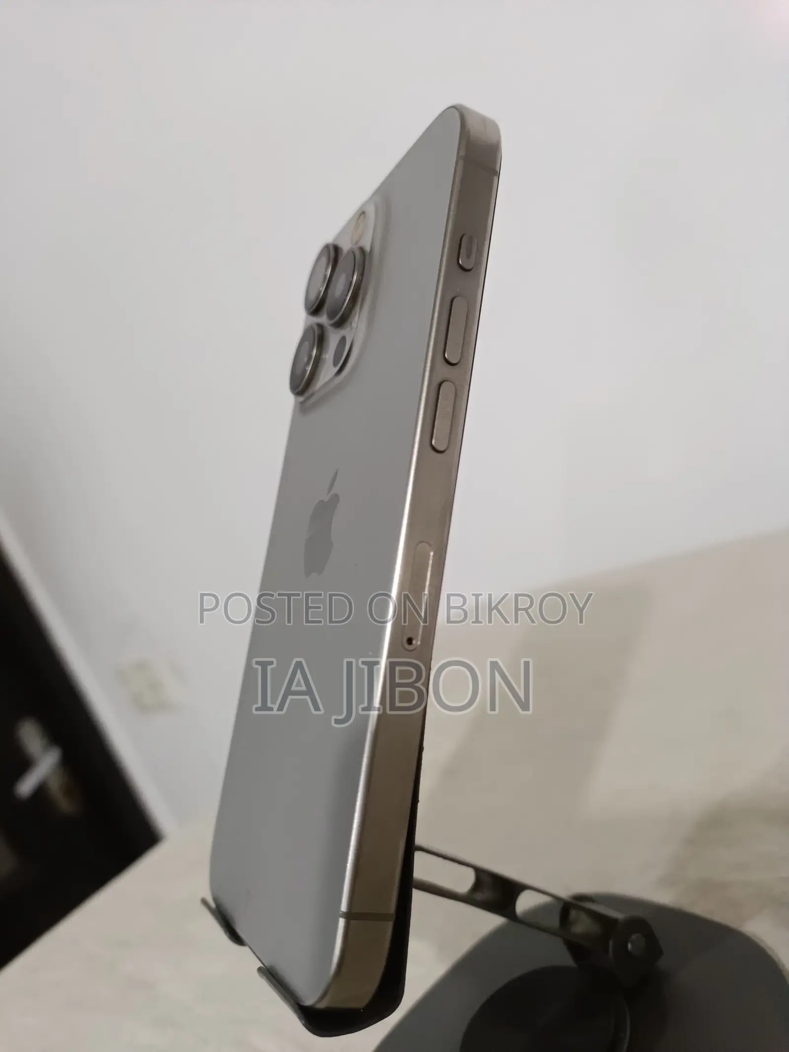 অ্যাপল আইফোন ১৫ প্রো ২৫৬ জিবি গ্রে