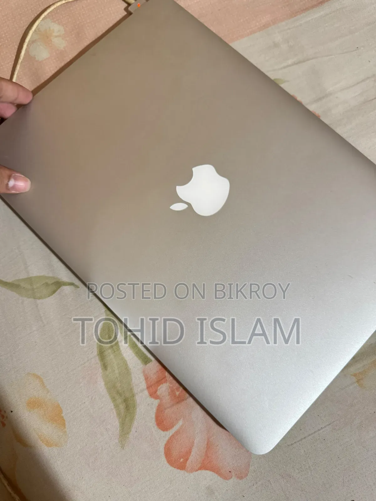 ল্যাপটপ অ্যাপল ম্যাকবুক প্রো ২০১৫ ৮জিবি ইন্টেল কোর আই৫ এসএসডি ২৫৬জিবি