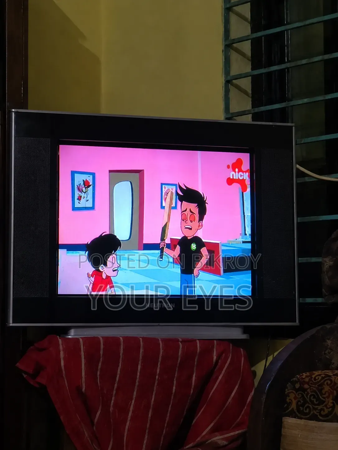 Neutron 24 Inch TV