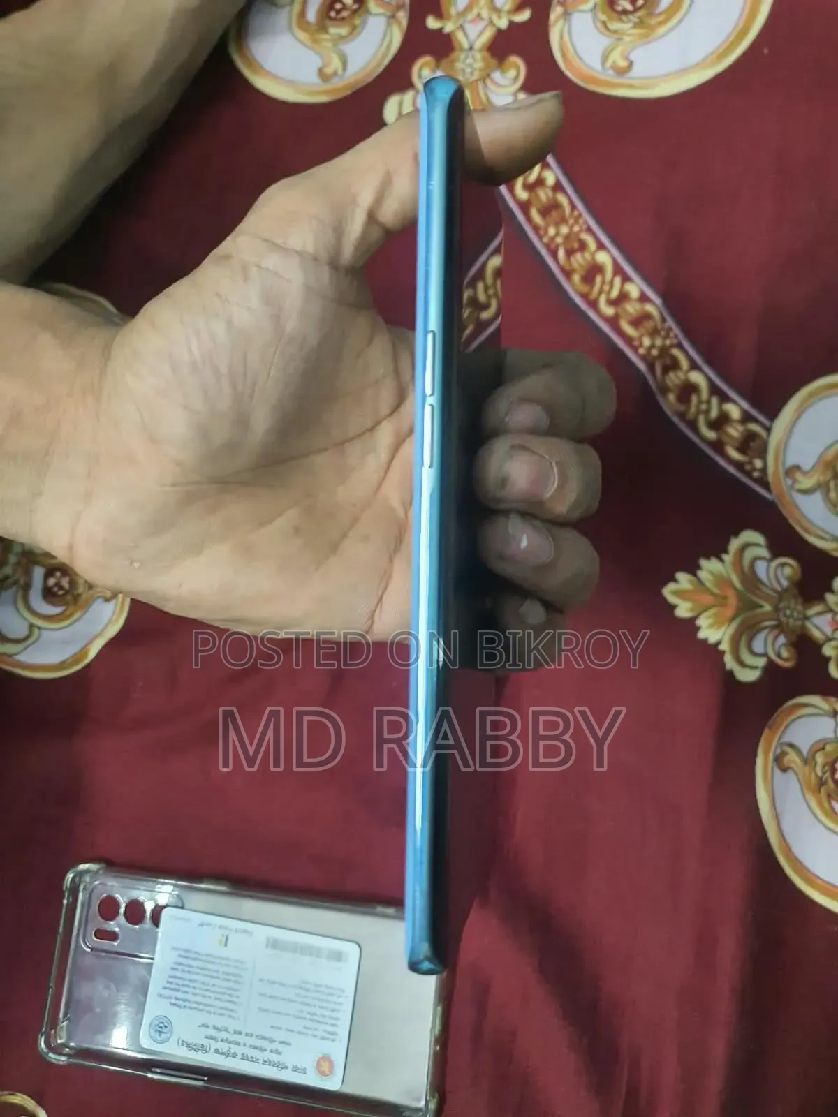 অপ্পো রেনো ২৫৬ জিবি
