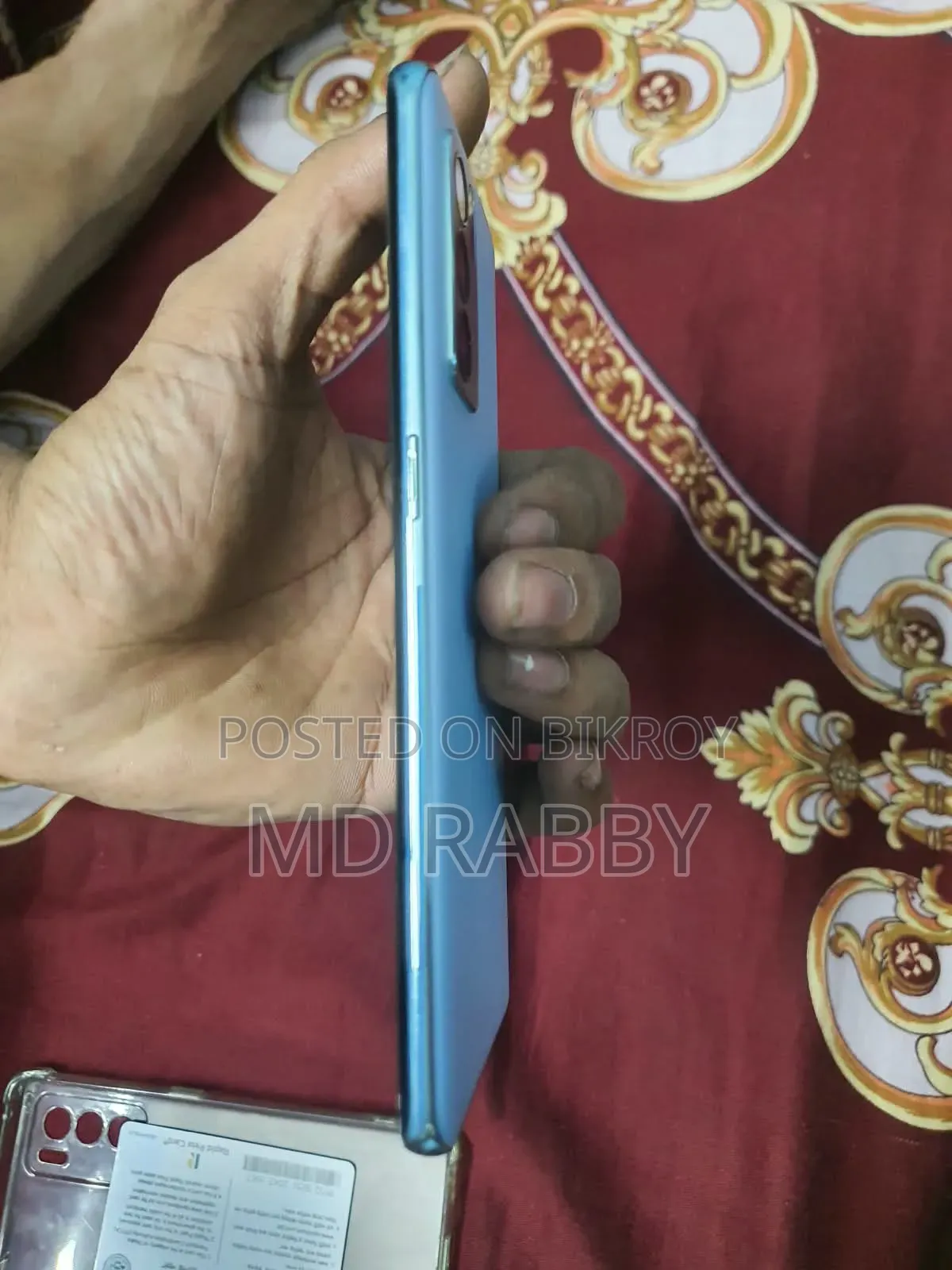 অপ্পো রেনো ২৫৬ জিবি