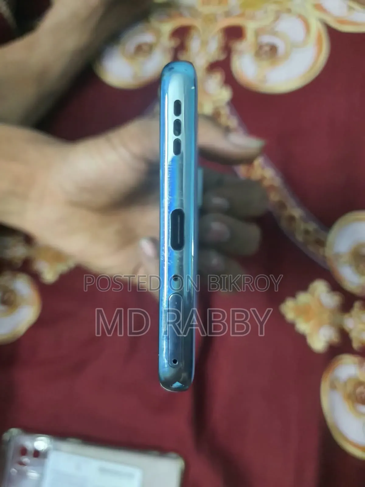 অপ্পো রেনো ২৫৬ জিবি