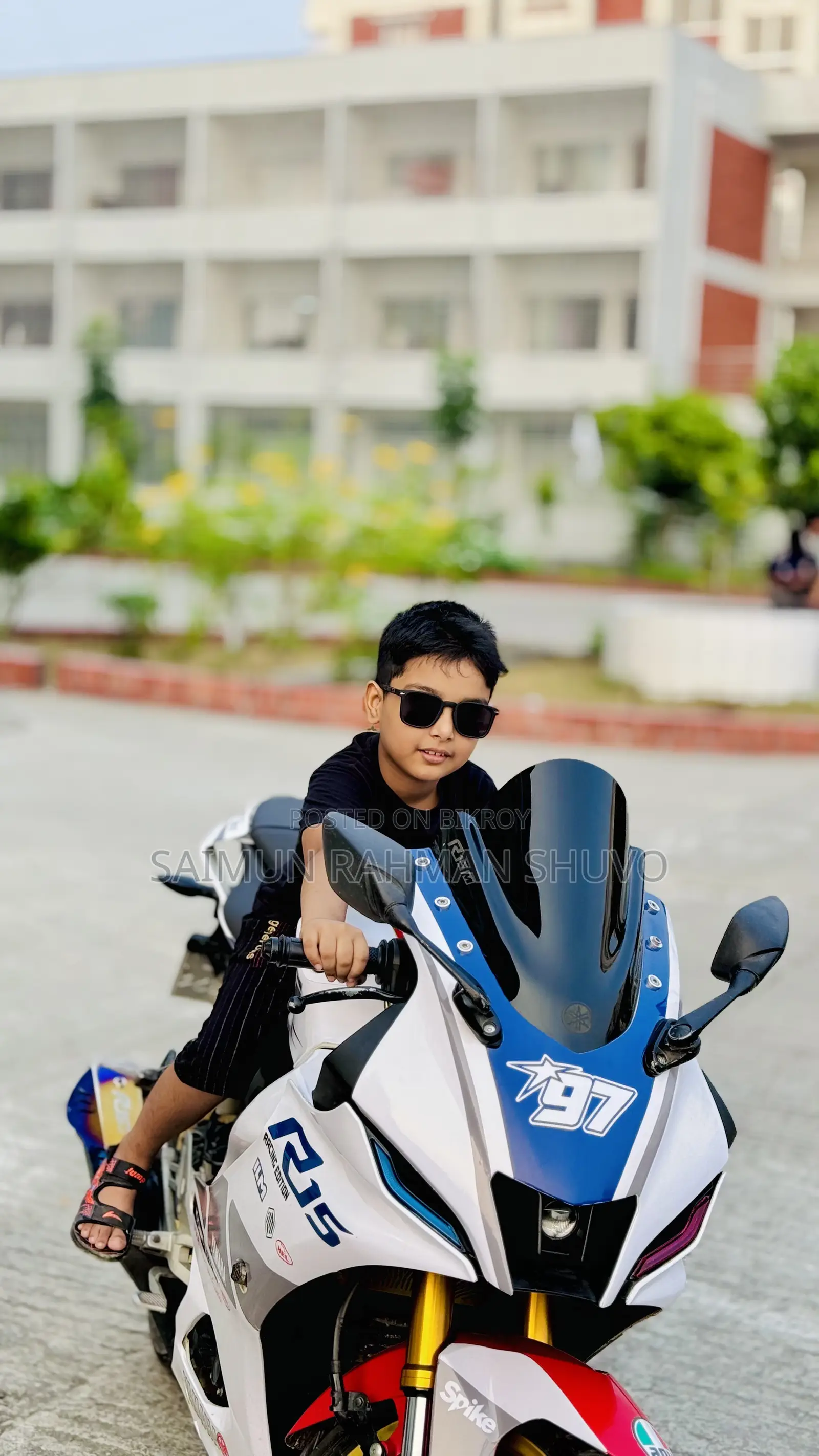Yamaha R1 2022 White