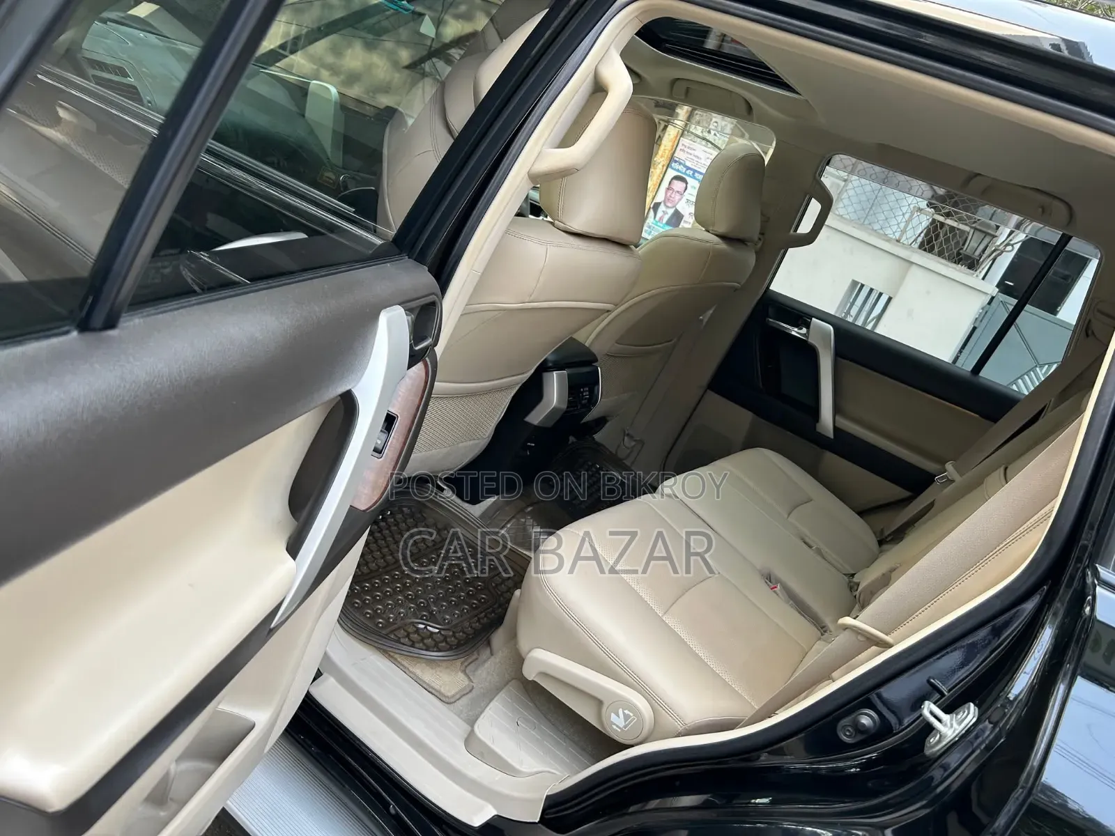 Toyota Land Cruiser Prado 2.7 i 2012 Black
