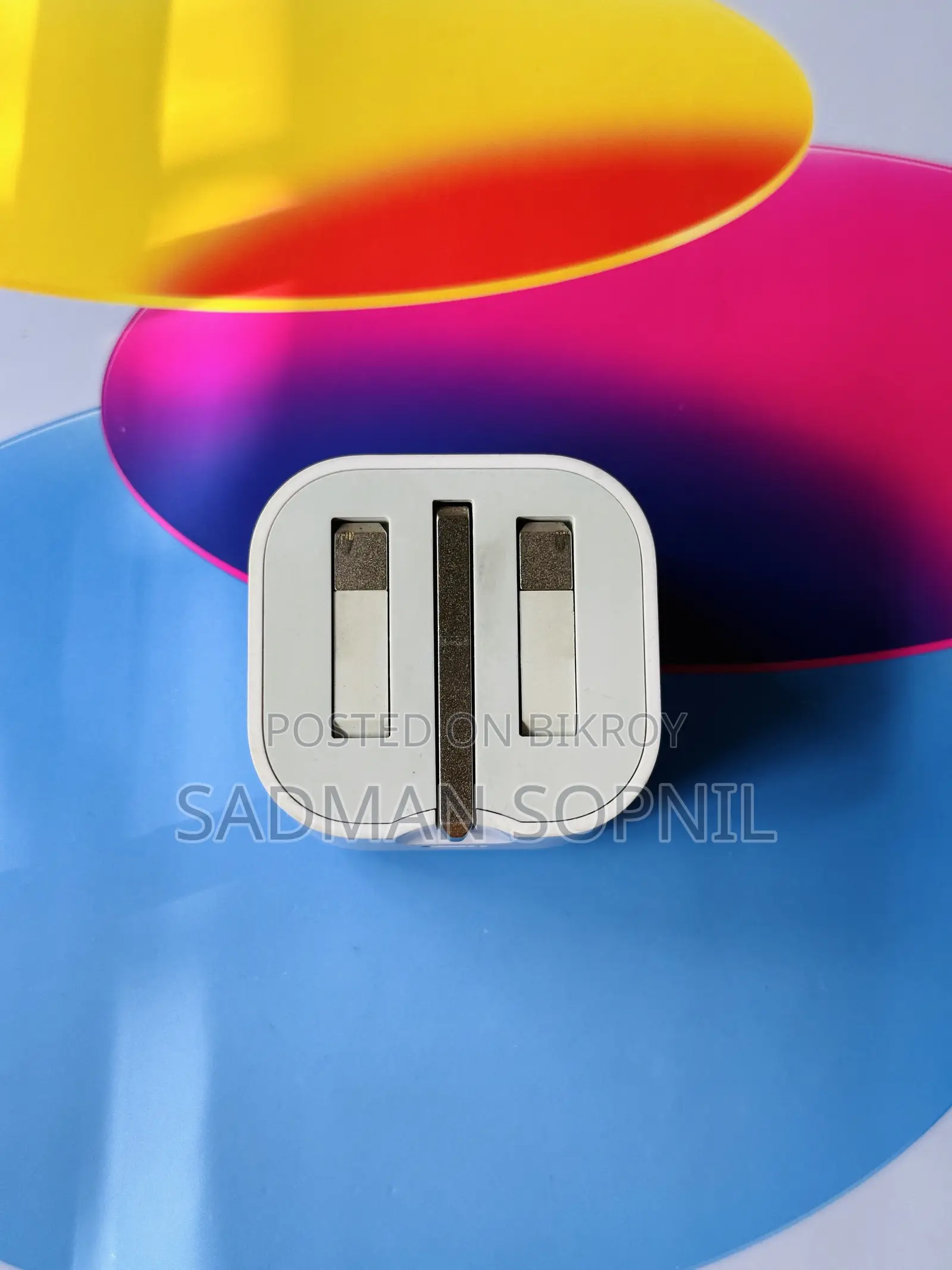 অ্যাপল ২০ওয়াট ইউএসবি-সি পাওয়ার অ্যাডাপ্টার