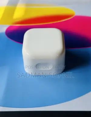 অ্যাপল ২০ওয়াট ইউএসবি-সি পাওয়ার অ্যাডাপ্টার