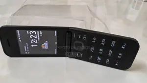 নোকিয়া ২৭২০ ফ্লিপ ৫১২ জিবি ব্ল্যাক
