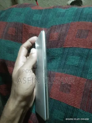 iQOO Z10 256 GB Rose Gold
