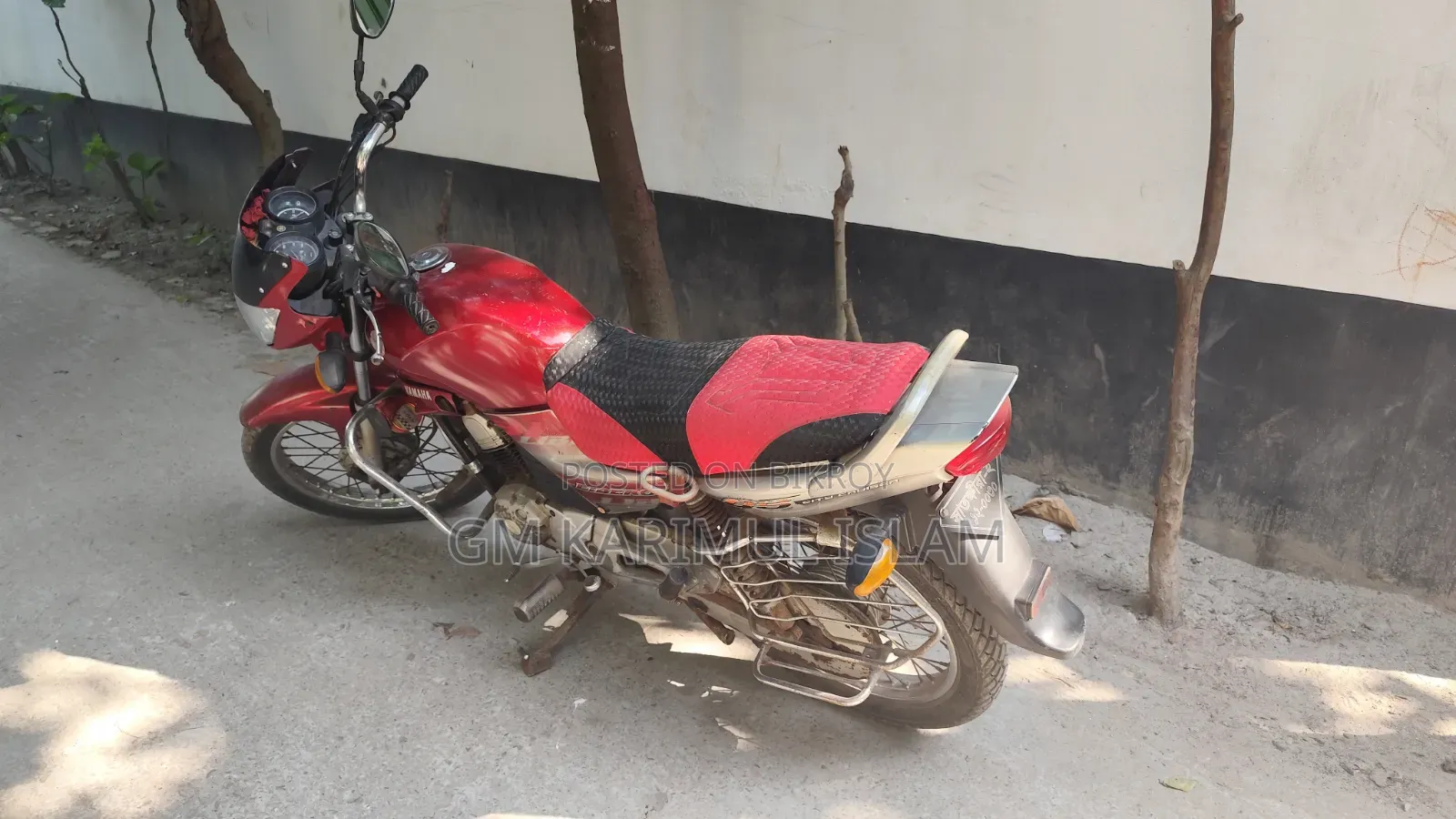 Yamaha 2006 Red