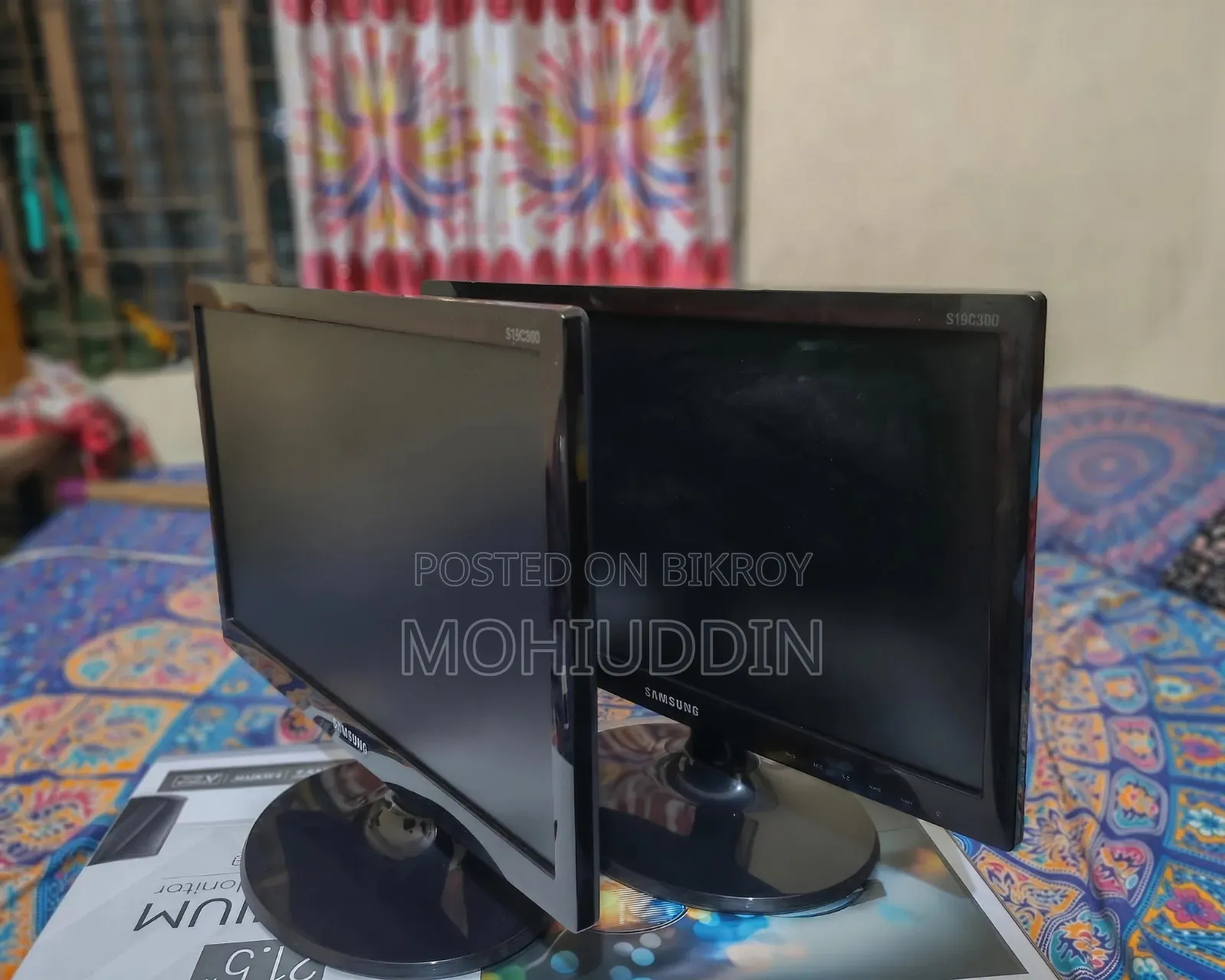 Samsung ১৯" মনিটর সেল প্রতিটি ৫০০ টাকা