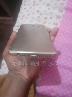 Samsung Galaxy J4 16 GB Gold