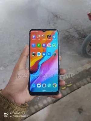 Infinix Hot 8 64 GB Blue