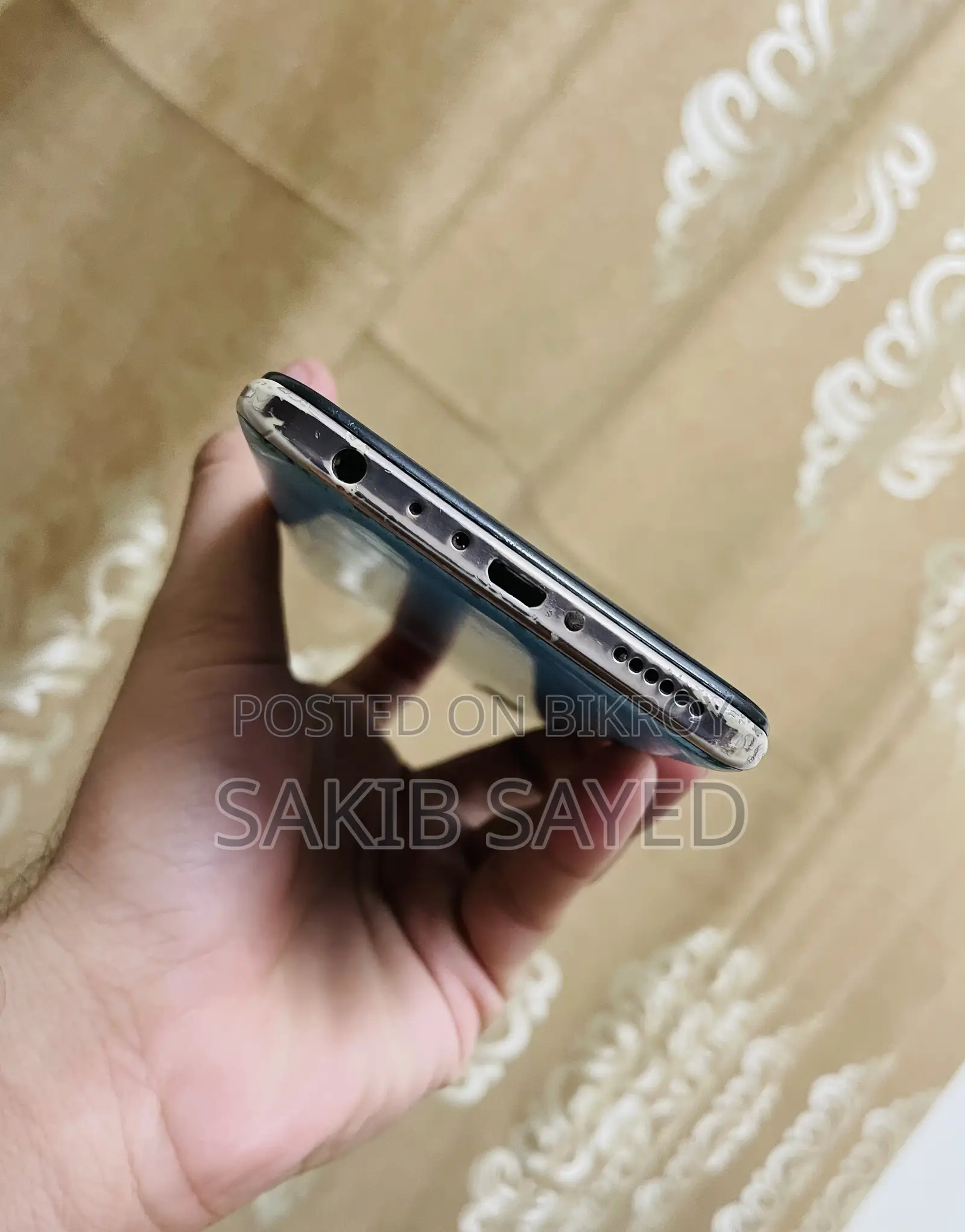 ভিভো ওয়াই১৯ ১২৮ জিবি নীল