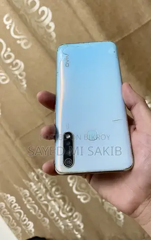 ভিভো ওয়াই১৯ ১২৮ জিবি ব্লু