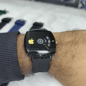 Unique Design Silicone Strap Watch