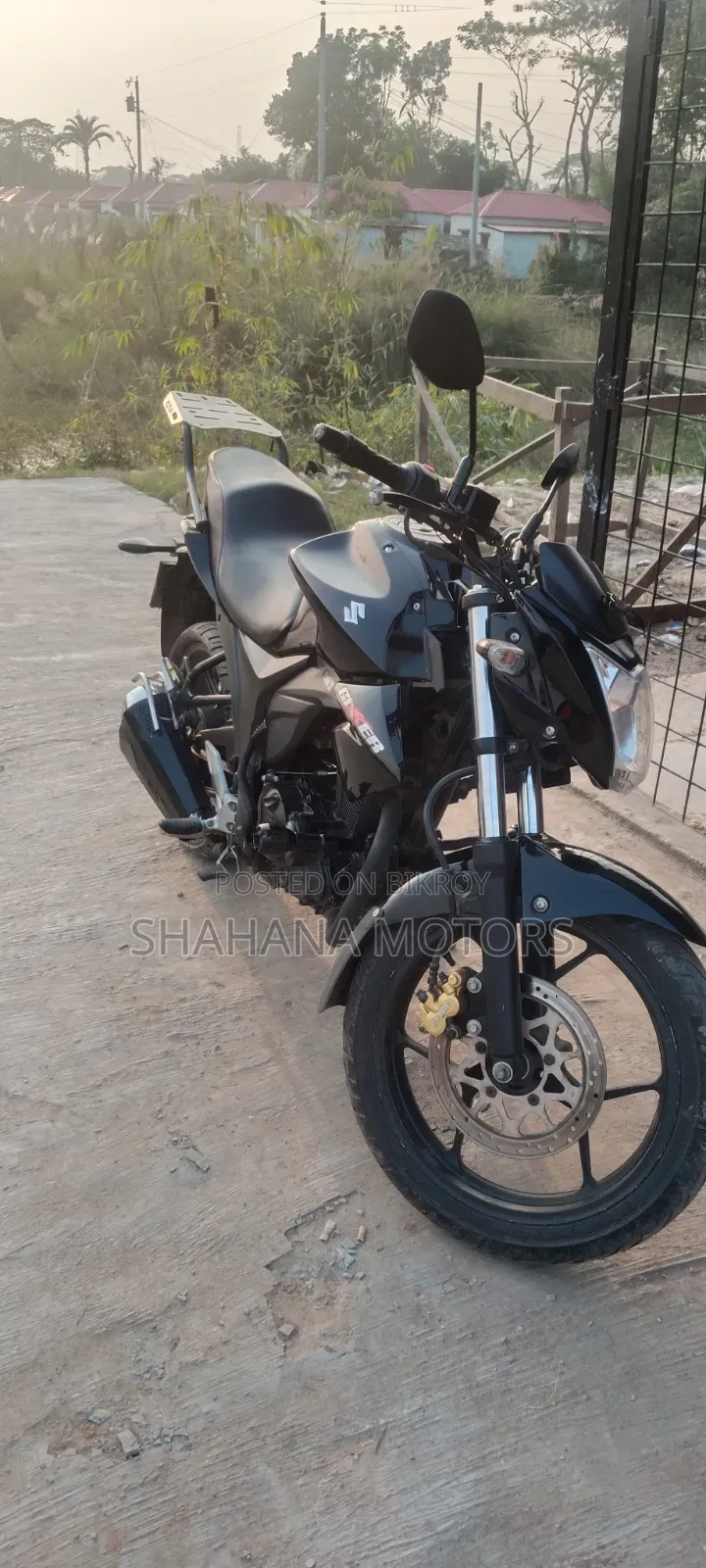 Sell: Gixxer Monotone Bike (Back Carrier)