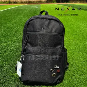 পুরুষদের জন্য স্টাইলিশ কালো ব্যাকপ্যাক – NEXAR