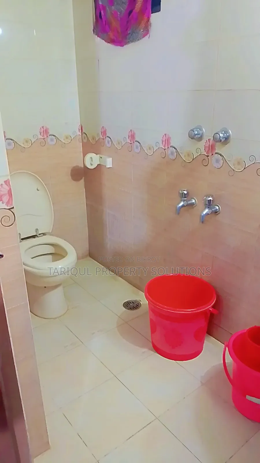 Furnished 3-bedroom Apartment in Tariqul Property, Banasree for rent