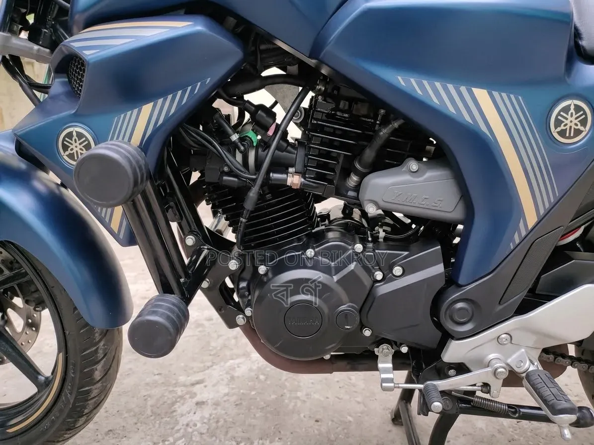 Yamaha FZS V2 2018 Gray